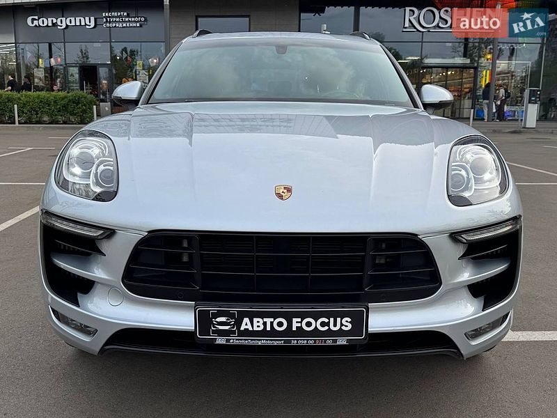 Внедорожник / Кроссовер Porsche Macan 2014 в Киеве