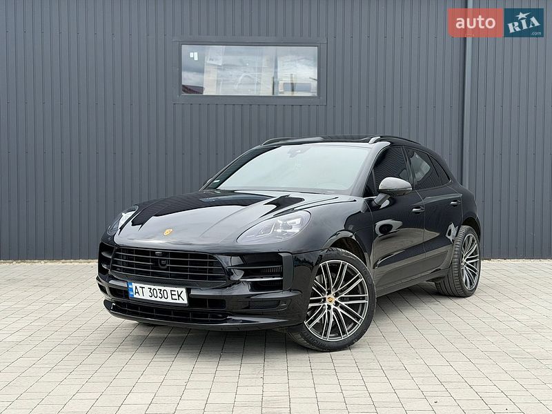 Porsche Macan 2021