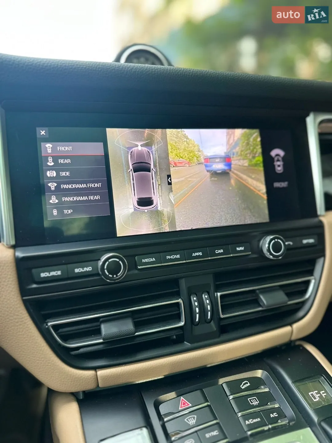 2020 Porsche Macan - мініатюра 7