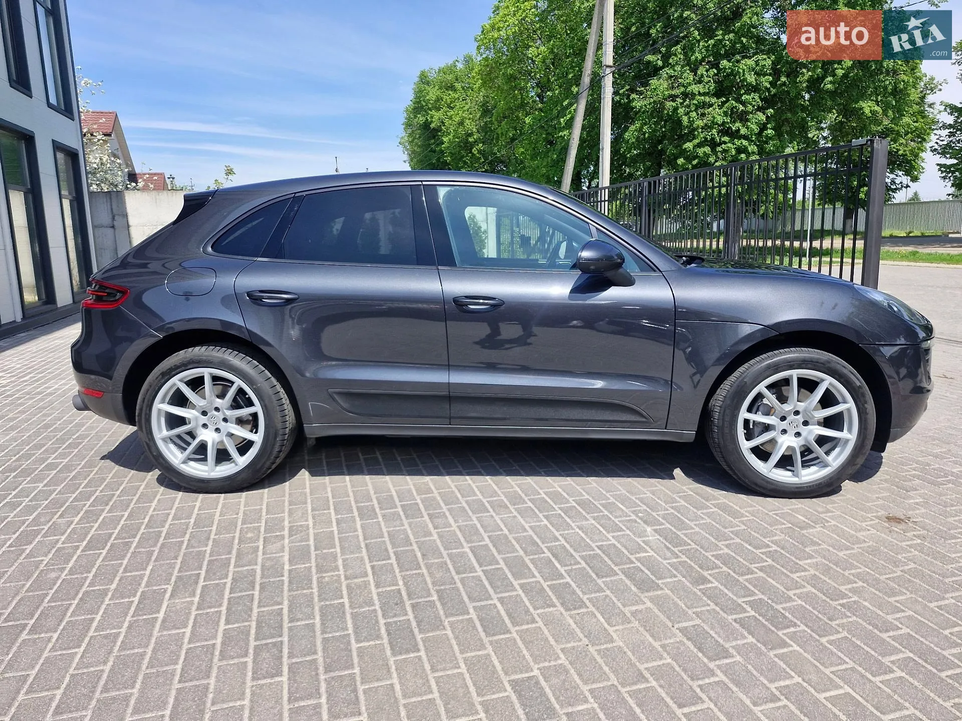 2018 Porsche Macan - мініатюра 10