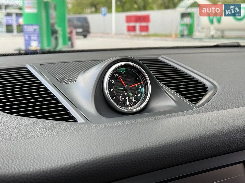 Внедорожник / Кроссовер Porsche Macan 2016 в Днепре