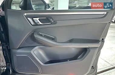 Позашляховик / Кросовер Porsche Macan 2022 в Дніпрі фото 36 Позашляховик / Кросовер Porsche Macan 2022 в Дніпрі