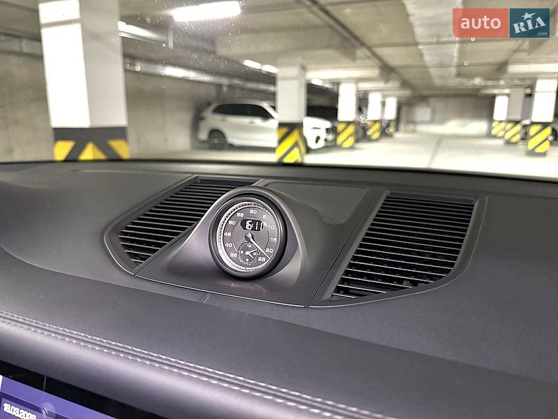 Позашляховик / Кросовер Porsche Macan 2022 в Дніпрі фото 40 Позашляховик / Кросовер Porsche Macan 2022 в Дніпрі