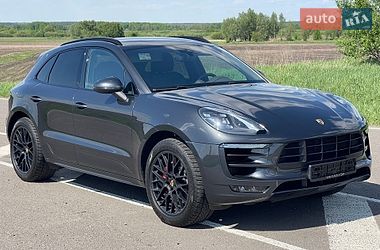 Позашляховик / Кросовер Porsche Macan 2016 в Києві