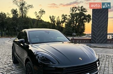Внедорожник / Кроссовер Porsche Macan 2019 в Киеве