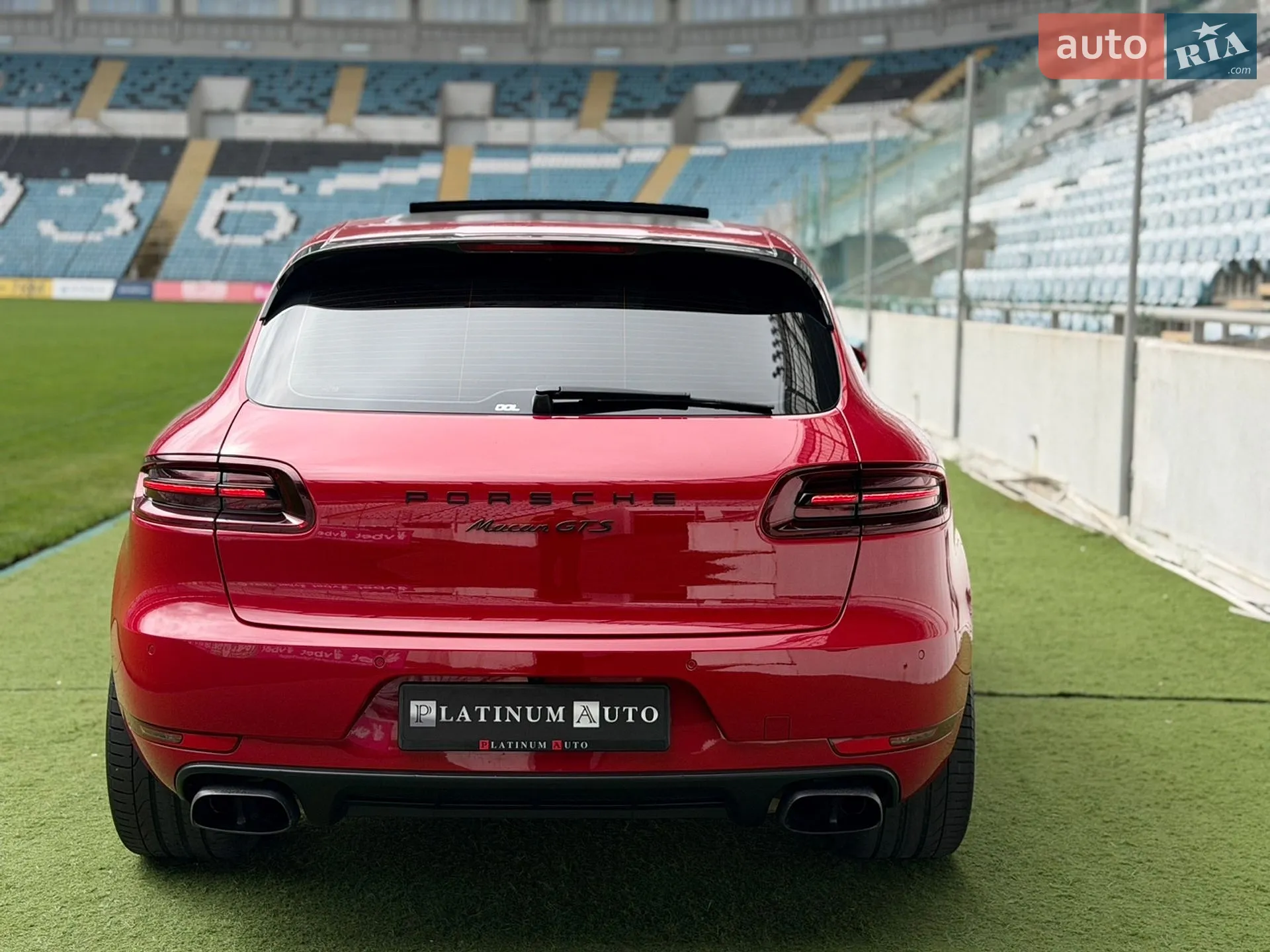 2017 Porsche Macan - мініатюра 26