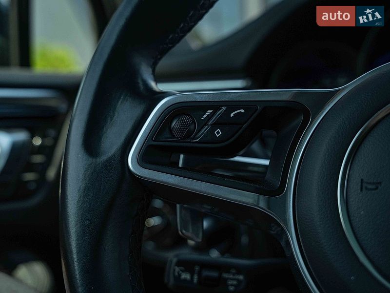 Внедорожник / Кроссовер Porsche Macan 2021 в Черновцах