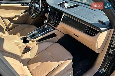 Внедорожник / Кроссовер Porsche Macan 2019 в Львове