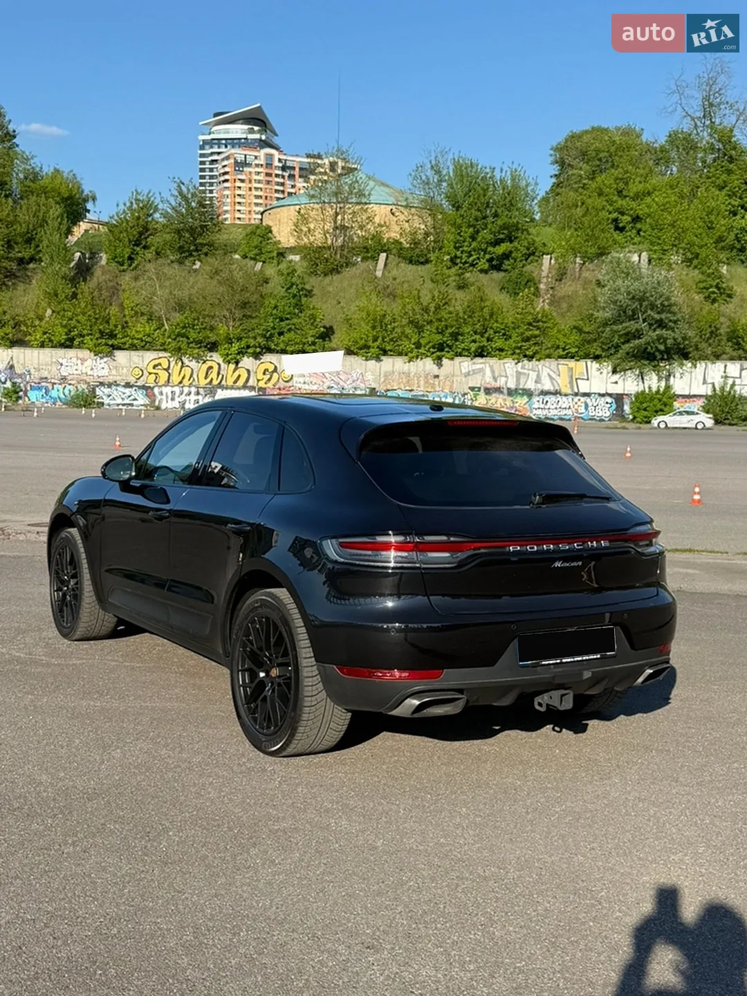 2020 Porsche Macan - мініатюра 3