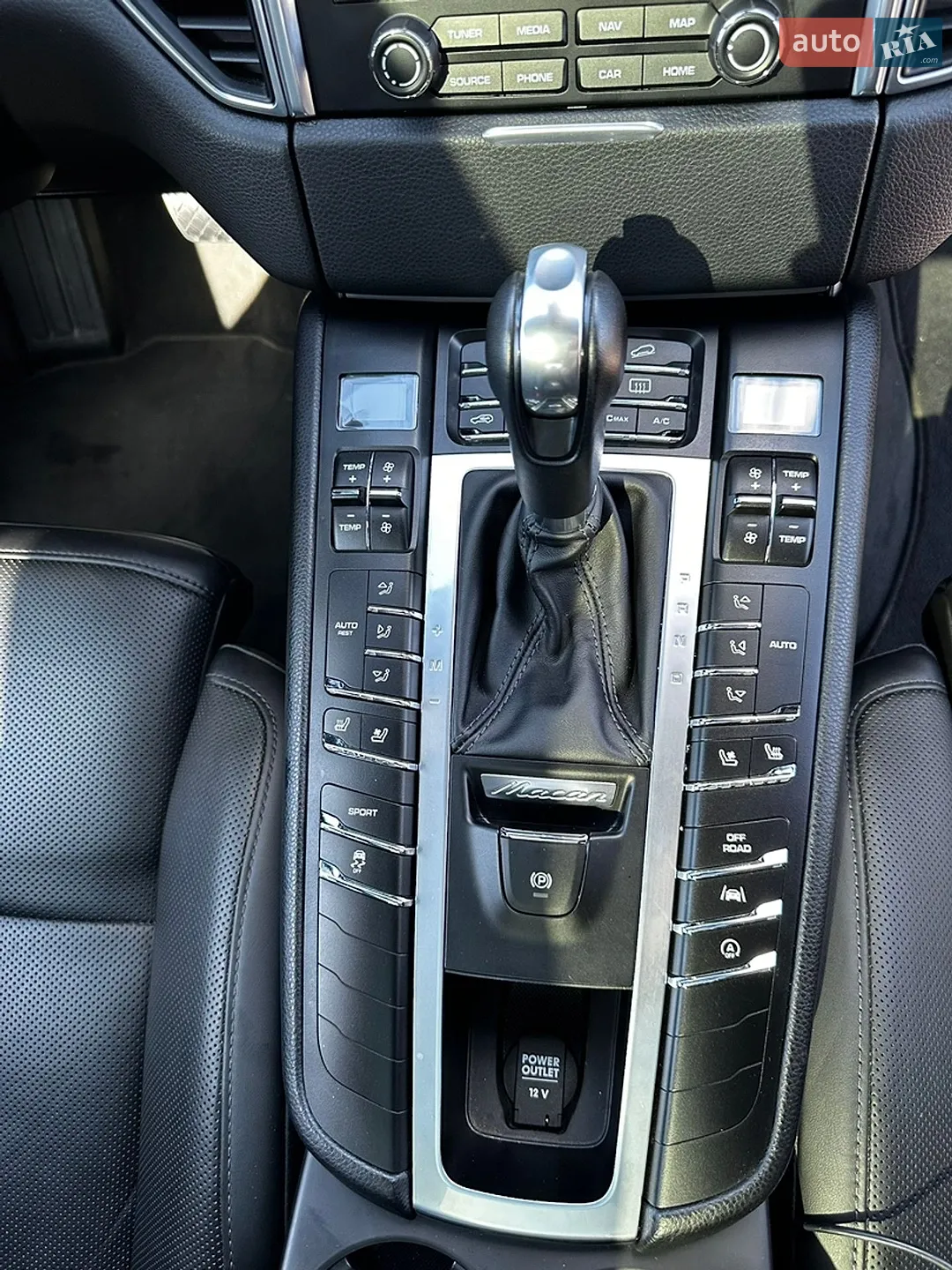 2016 Porsche Macan - мініатюра 12