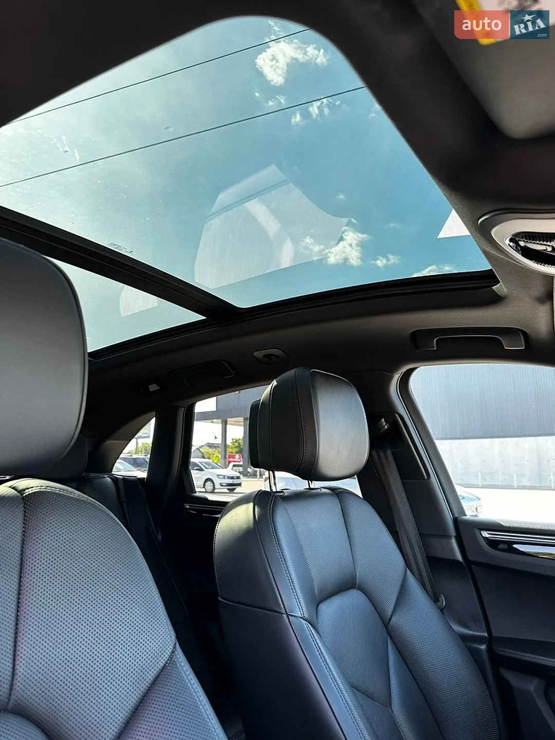 2016 Porsche Macan - мініатюра 14