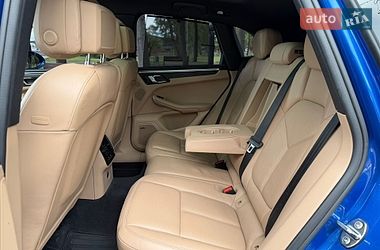 Внедорожник / Кроссовер Porsche Macan 2018 в Киеве фото 21 Внедорожник / Кроссовер Porsche Macan 2018 в Киеве