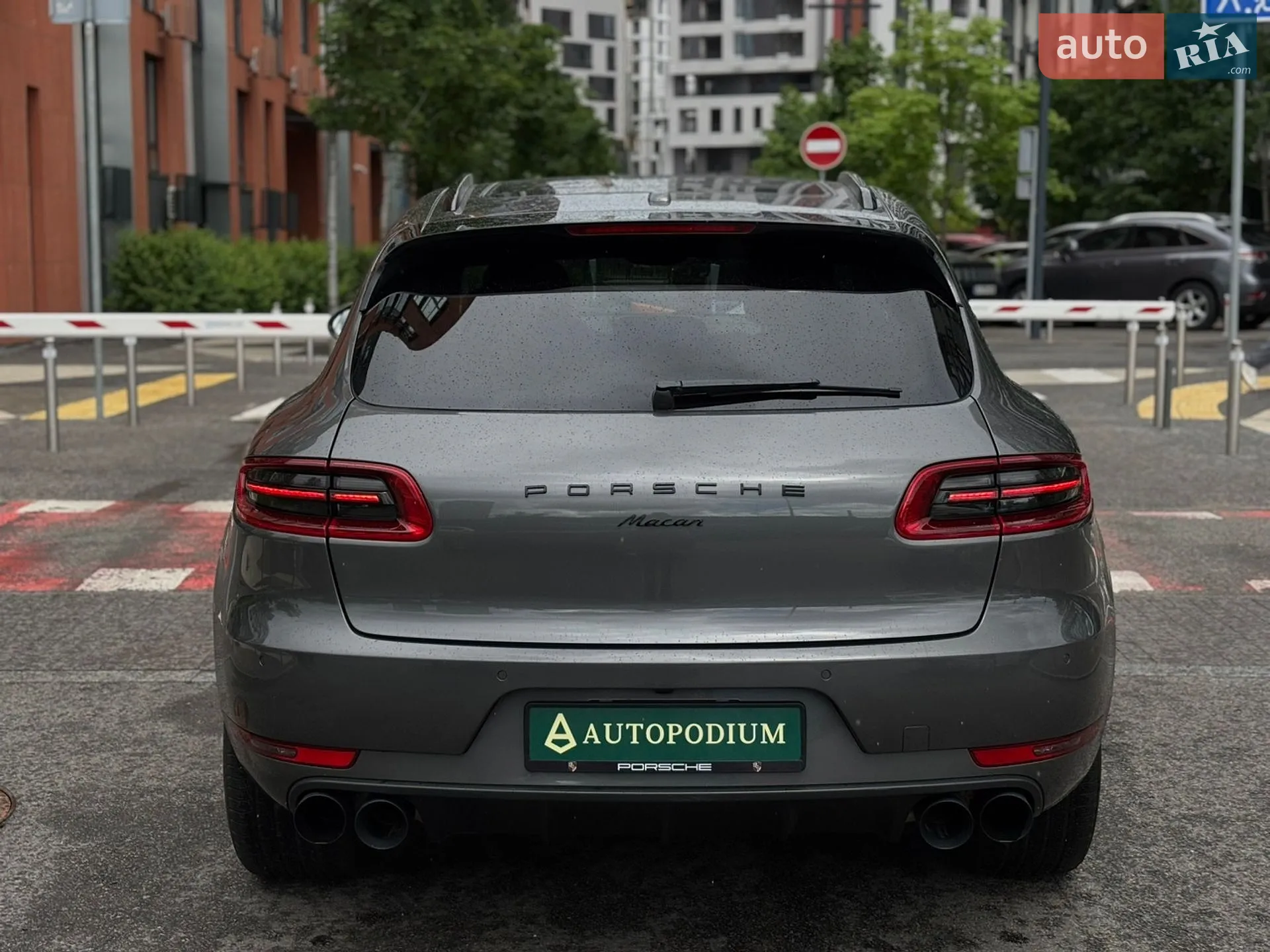 2017 Porsche Macan - мініатюра 25