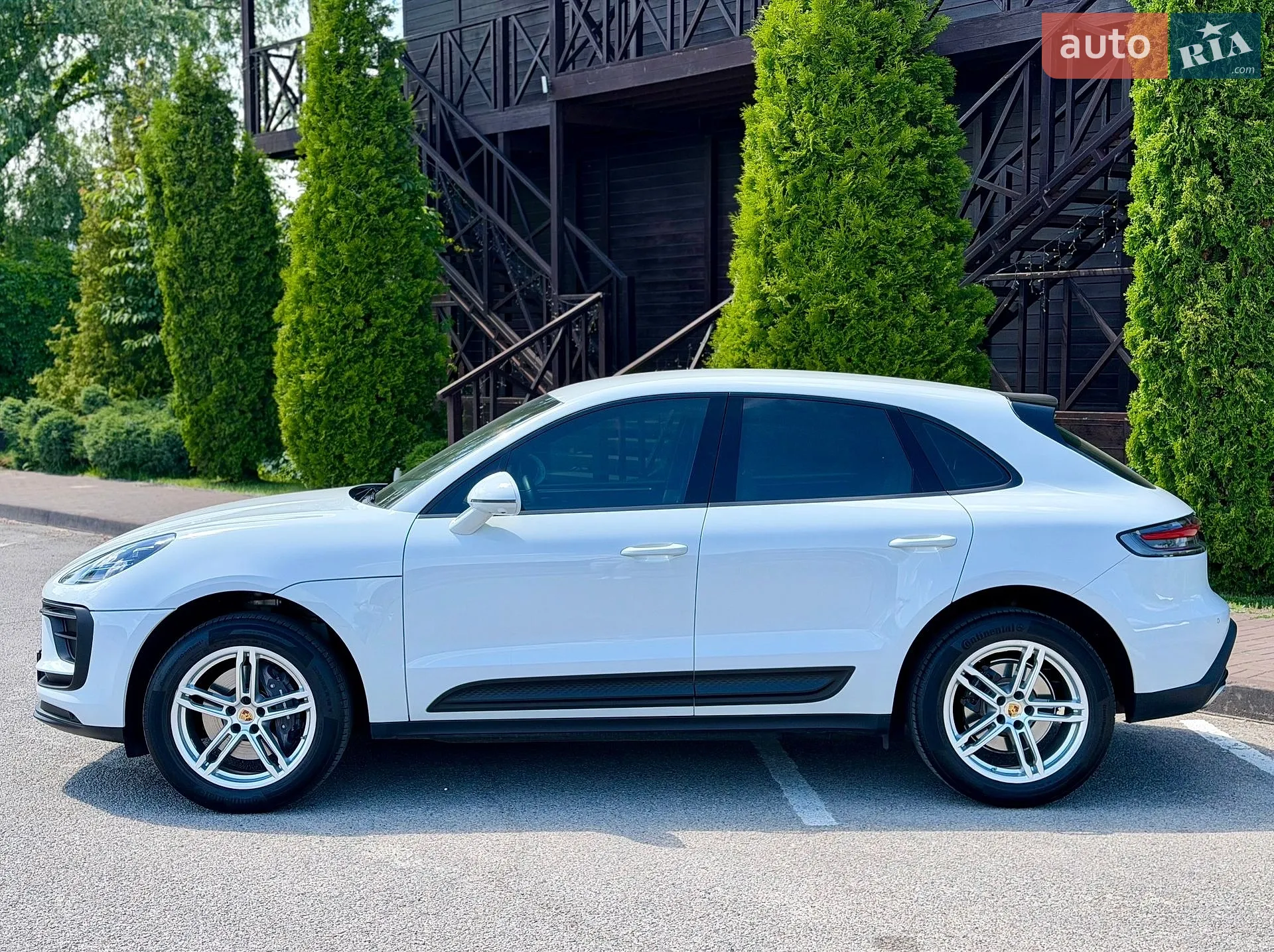 2022 Porsche Macan - мініатюра 3