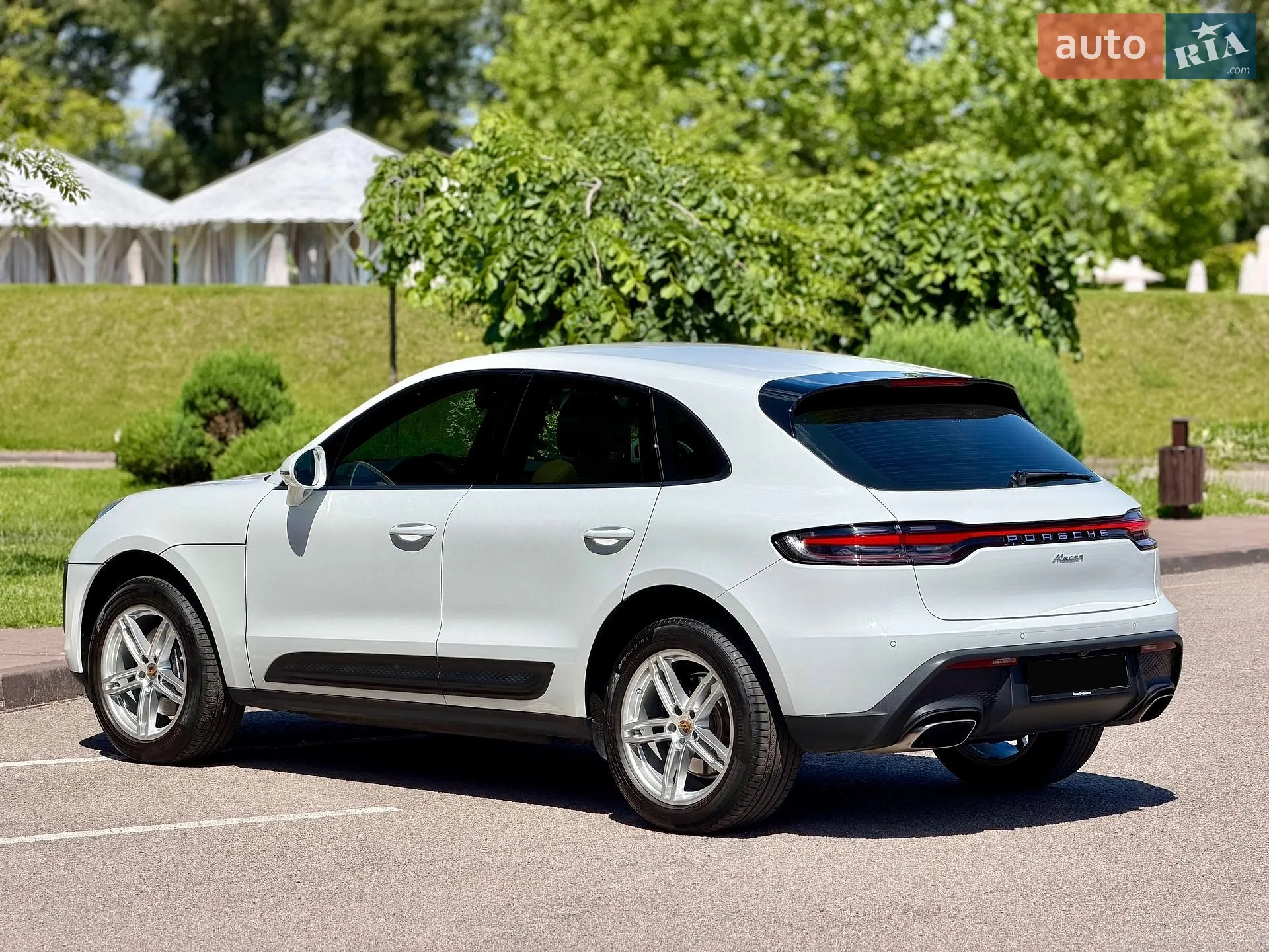 2022 Porsche Macan - мініатюра 12