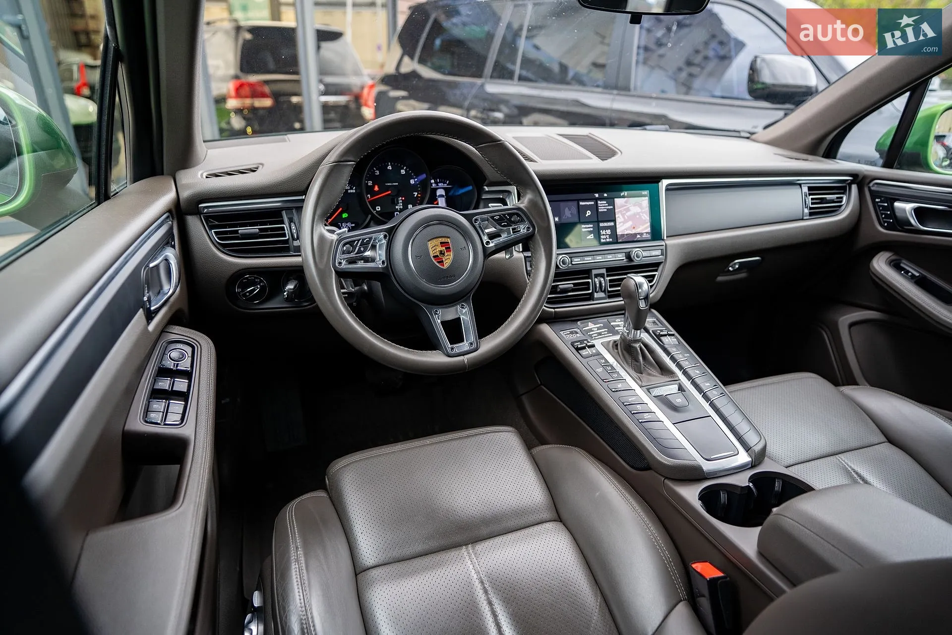 2021 Porsche Macan - мініатюра 21