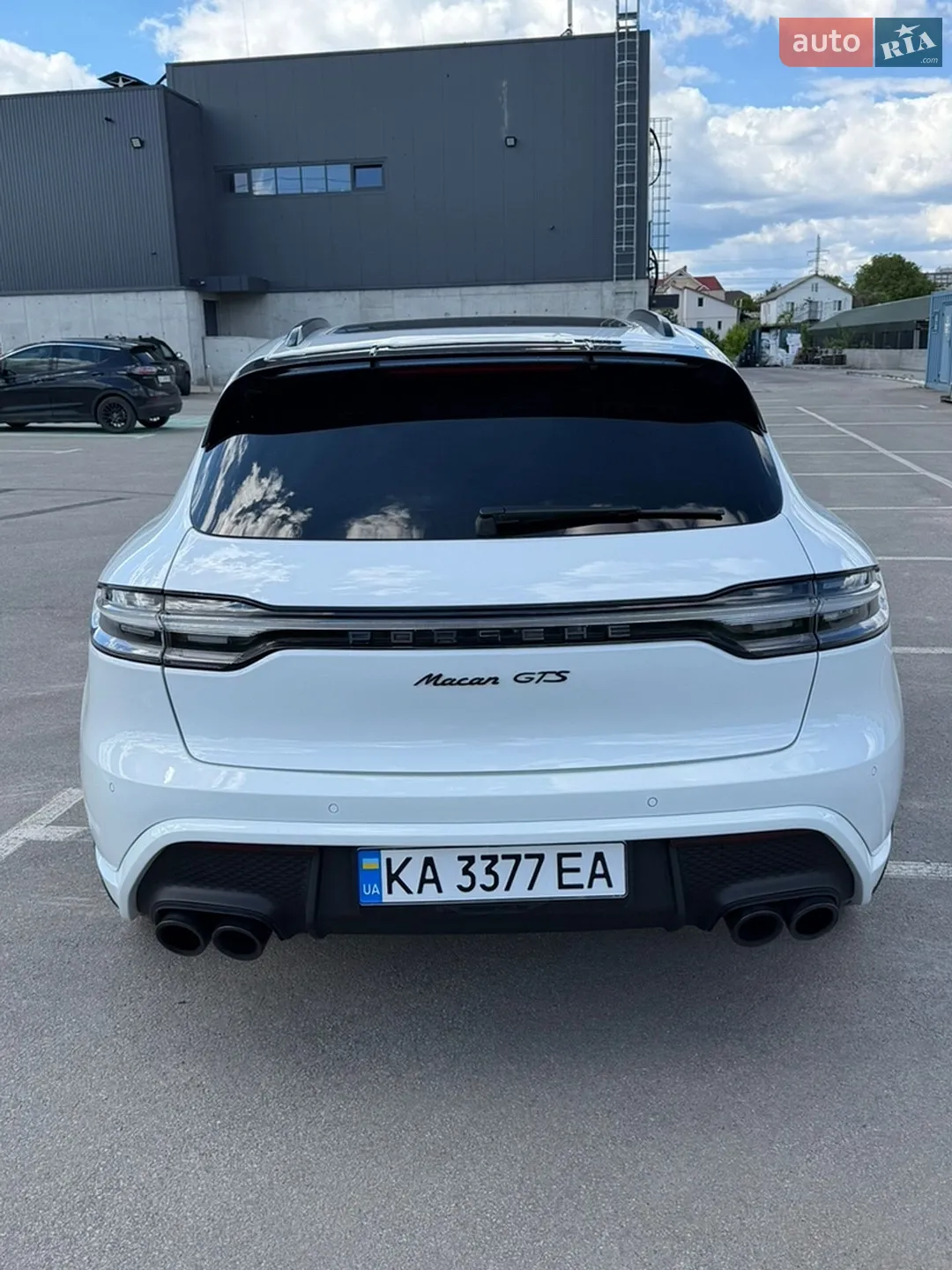 2016 Porsche Macan - мініатюра 9