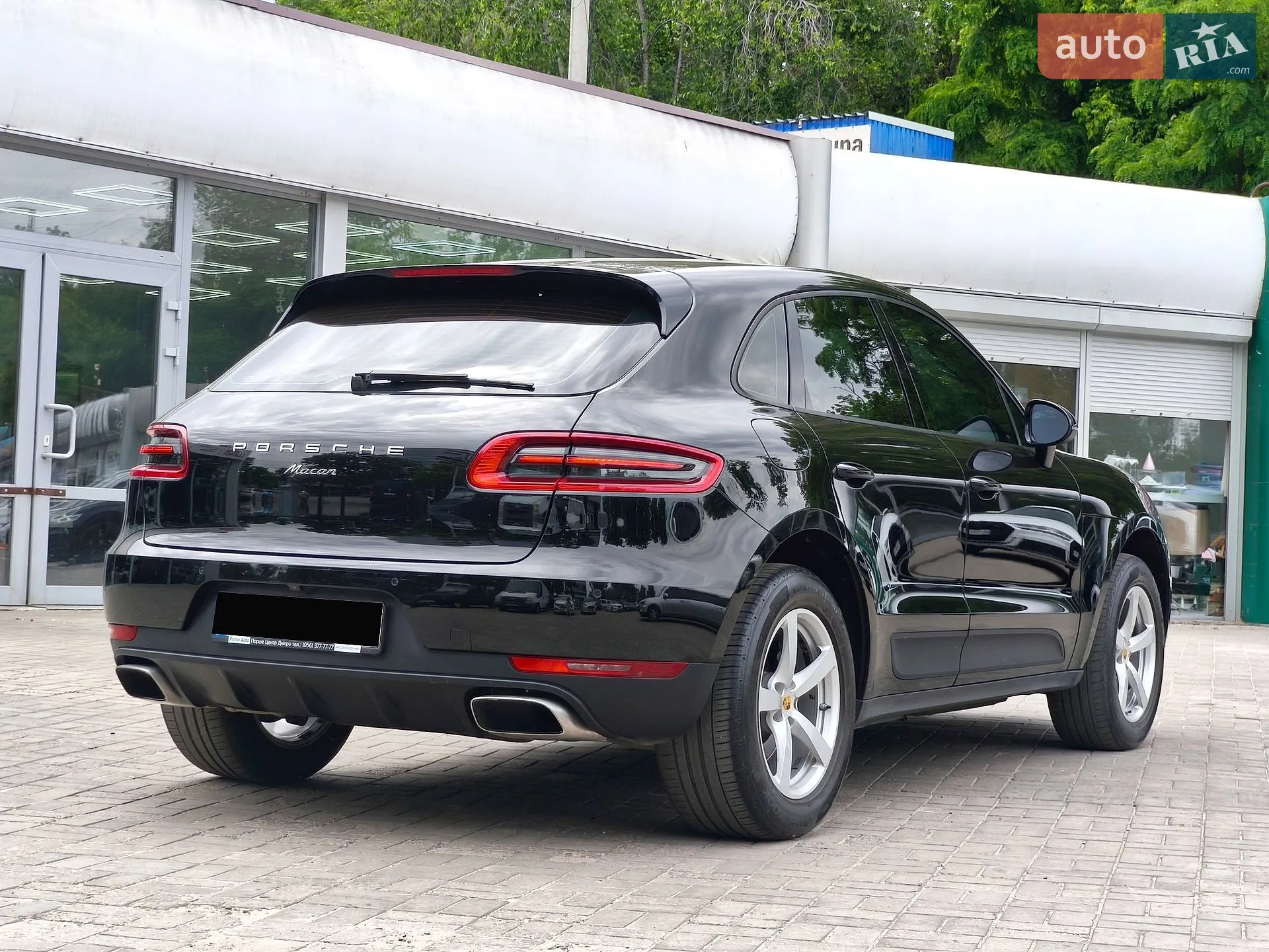 2017 Porsche Macan - мініатюра 6