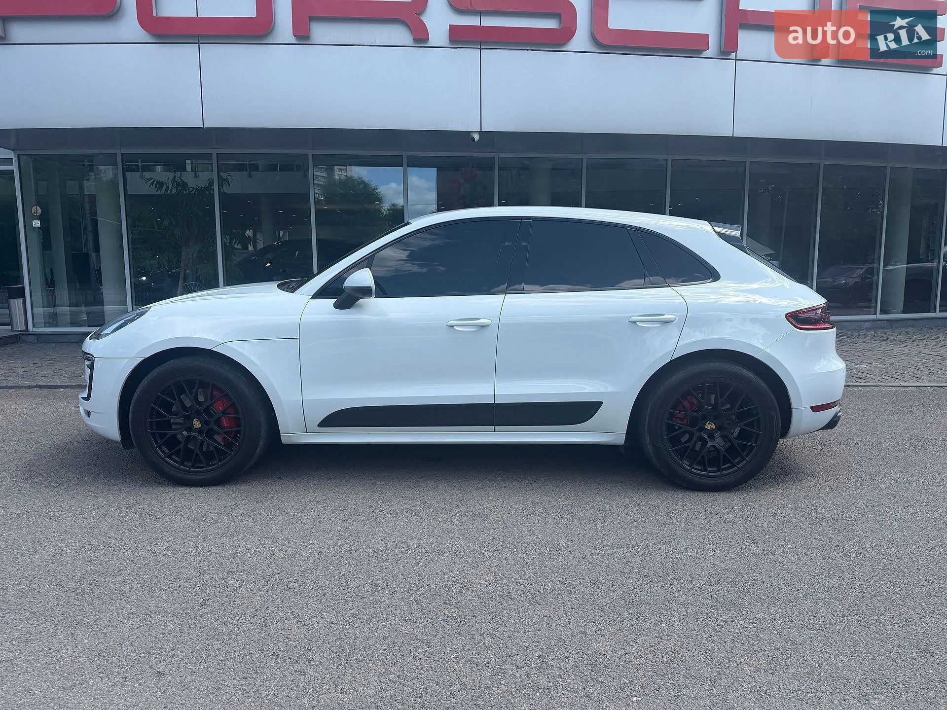 2016 Porsche Macan - мініатюра 5