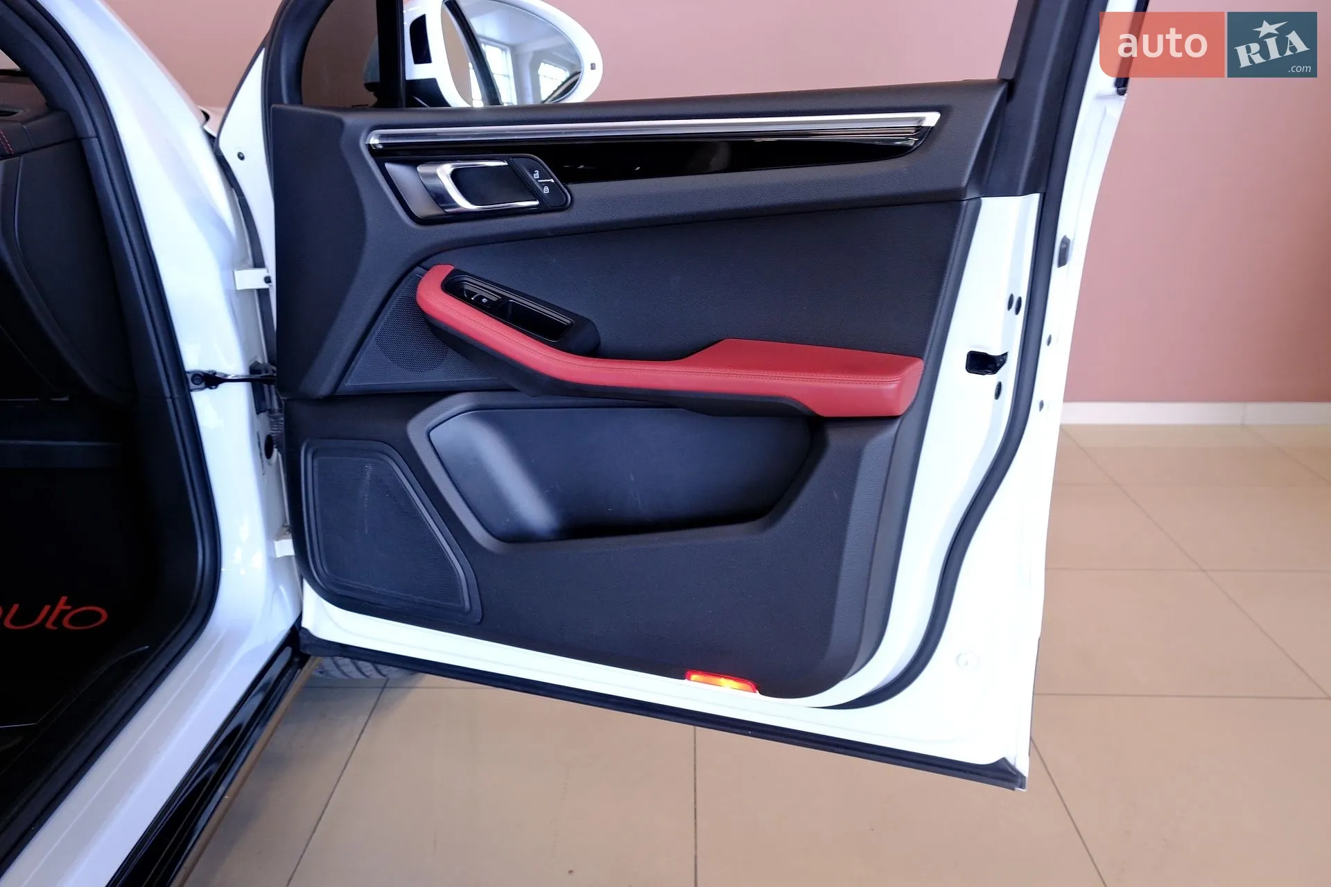 2019 Porsche Macan - мініатюра 42