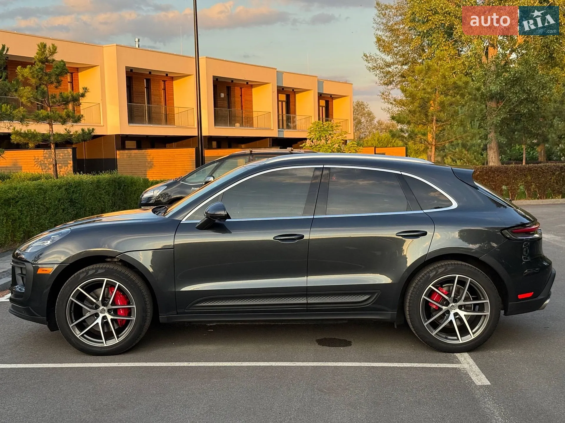 2021 Porsche Macan - мініатюра 6