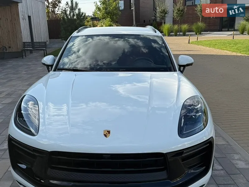 Porsche Macan 2024