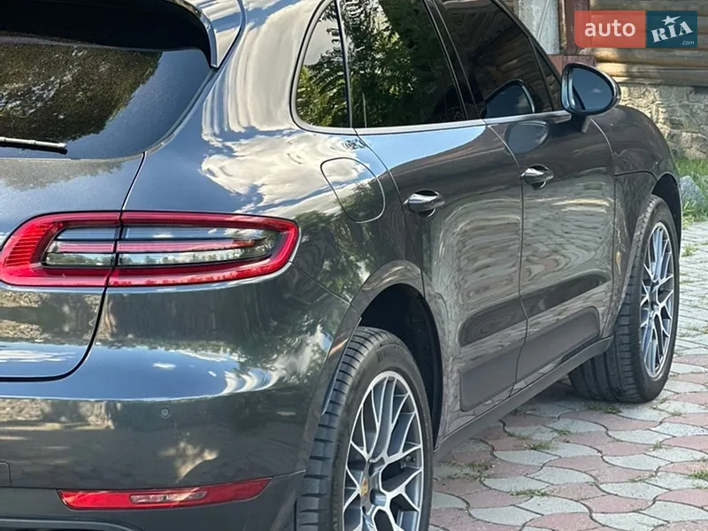 Porsche Macan 2018 VIN WP1AA2A57JLB23011 фото оголошення 6 з 56