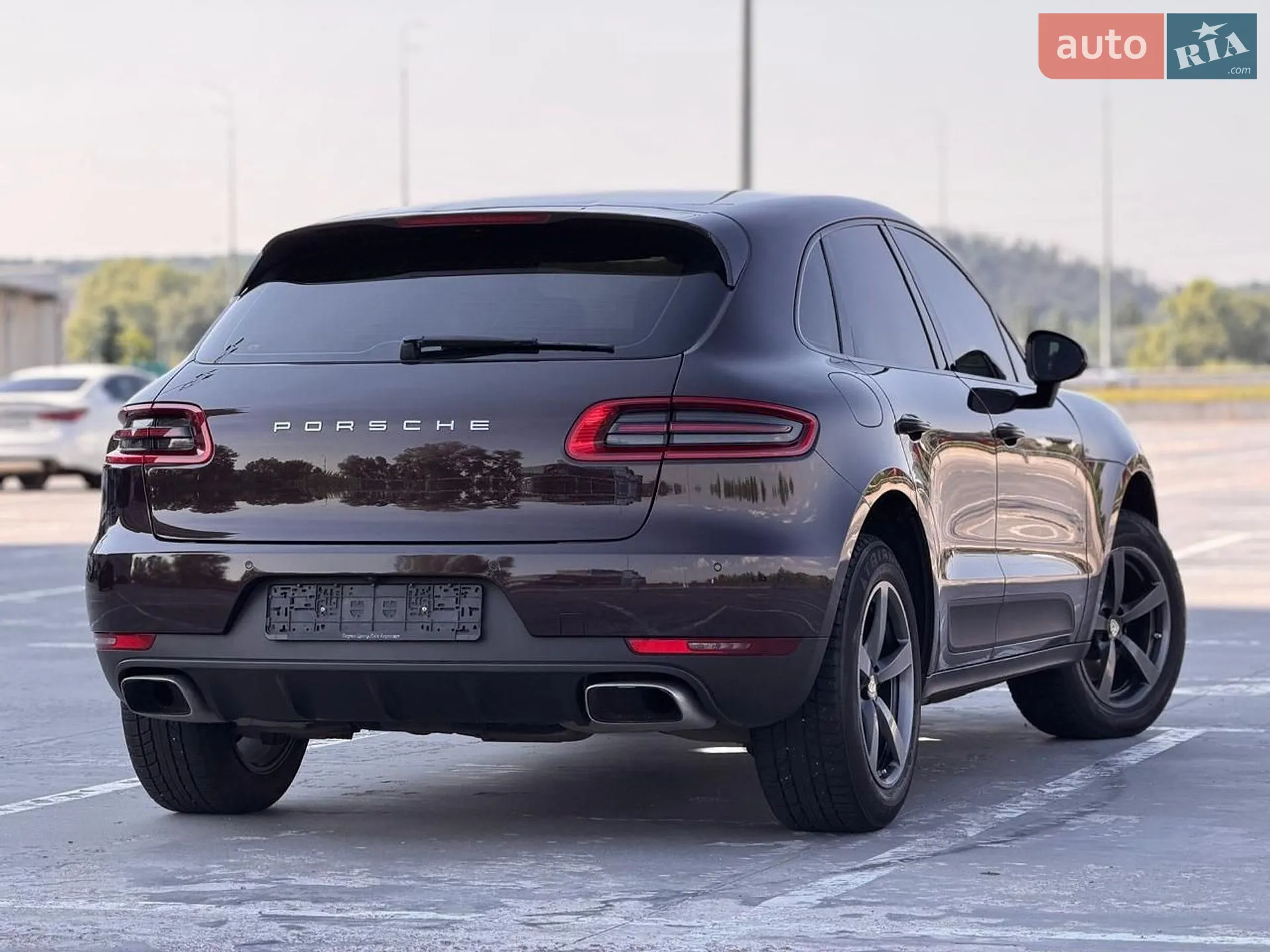 2017 Porsche Macan - мініатюра 16