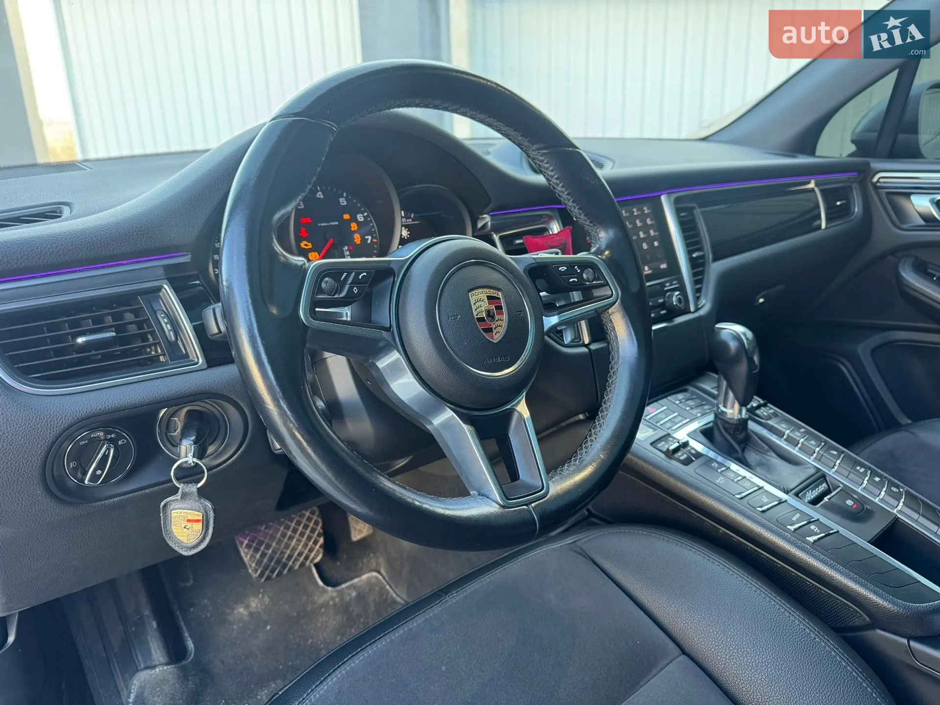 2018 Porsche Macan - мініатюра 15
