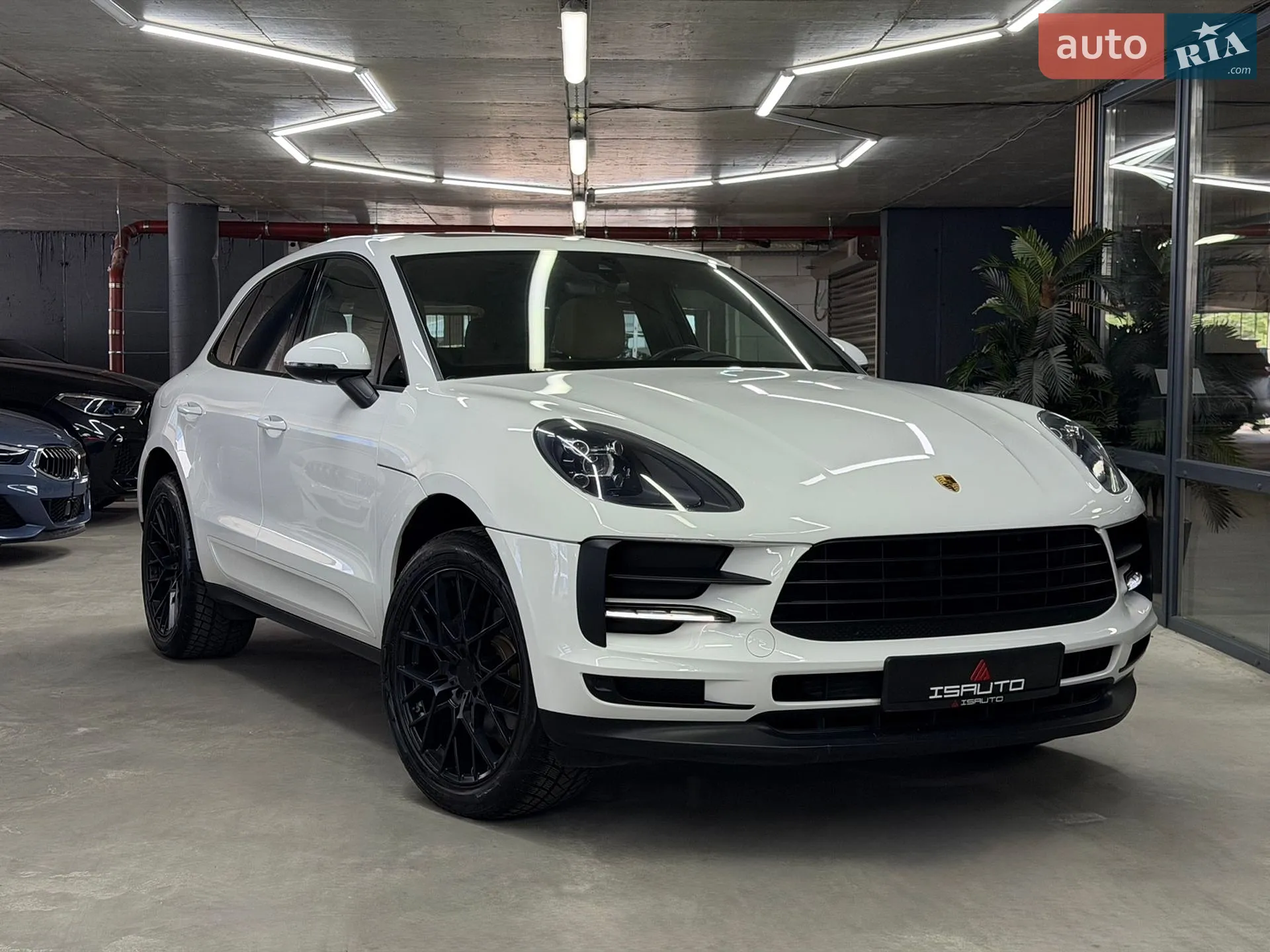 2019 Porsche Macan - мініатюра 2