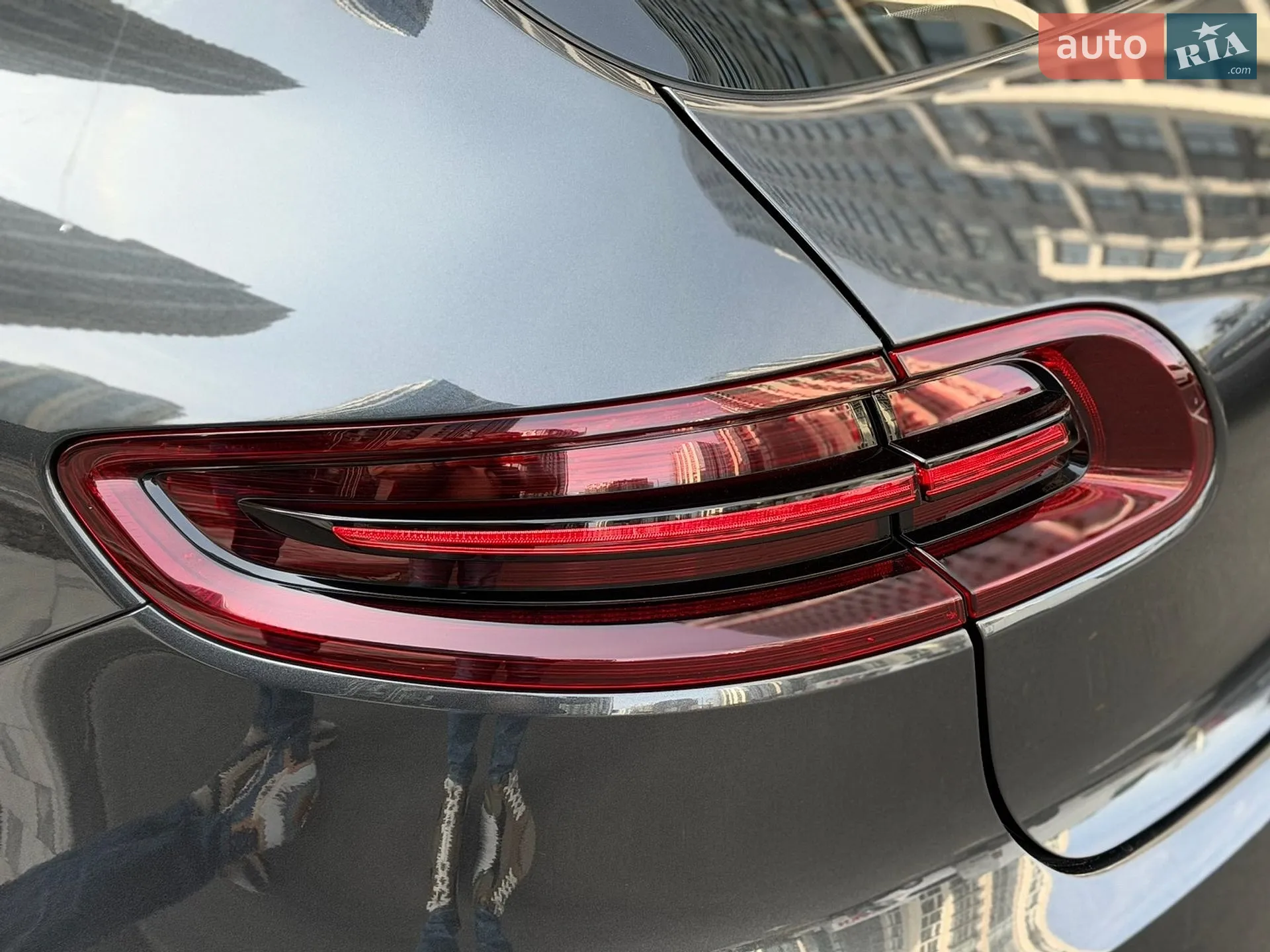 2016 Porsche Macan - мініатюра 30