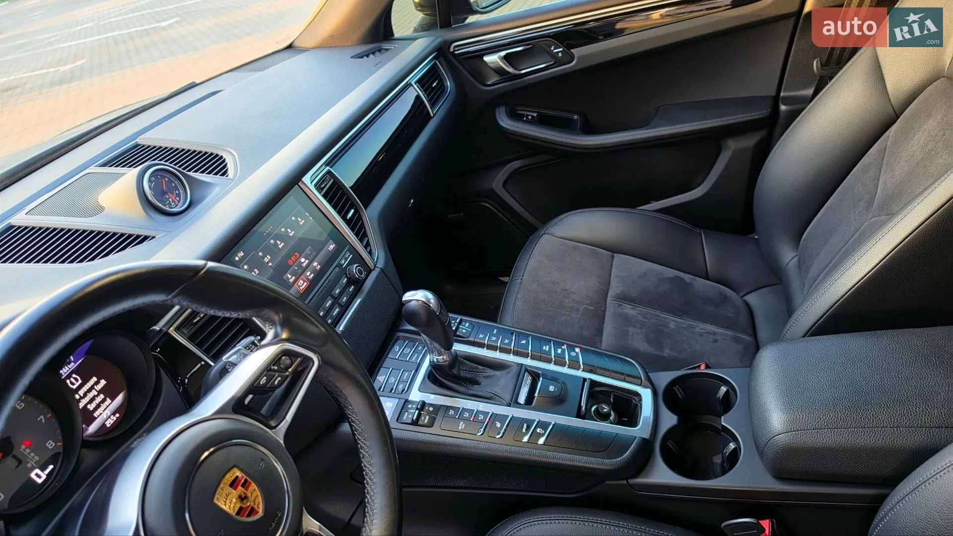 2018 Porsche Macan - мініатюра 36