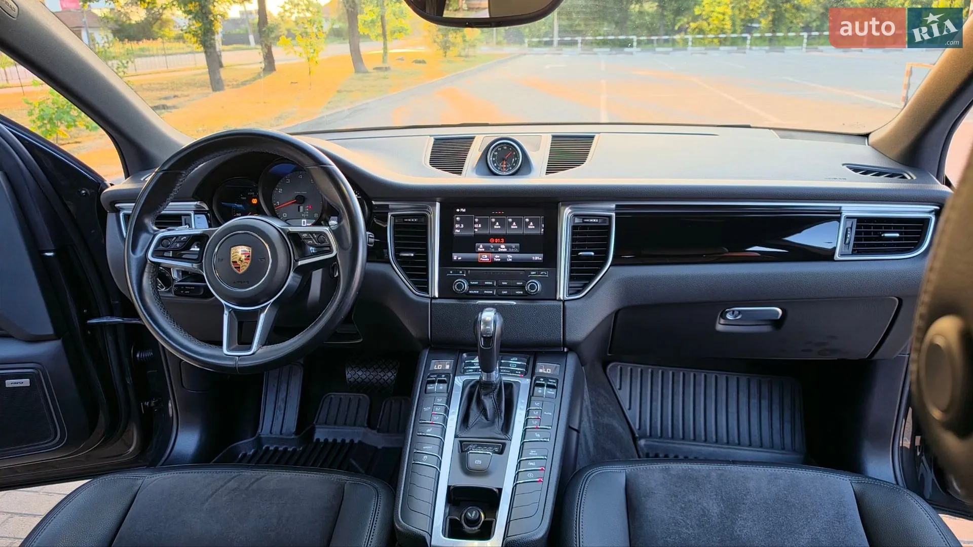 2018 Porsche Macan - мініатюра 53