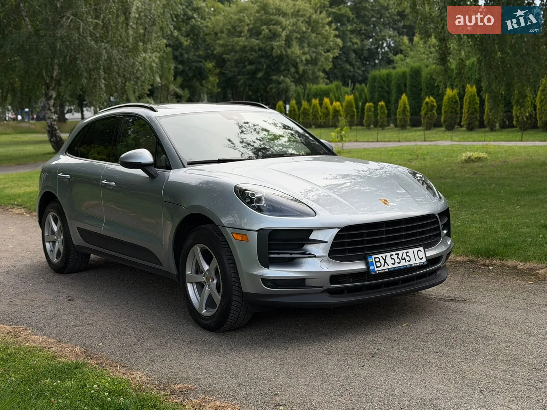 2019 Porsche Macan - мініатюра 2