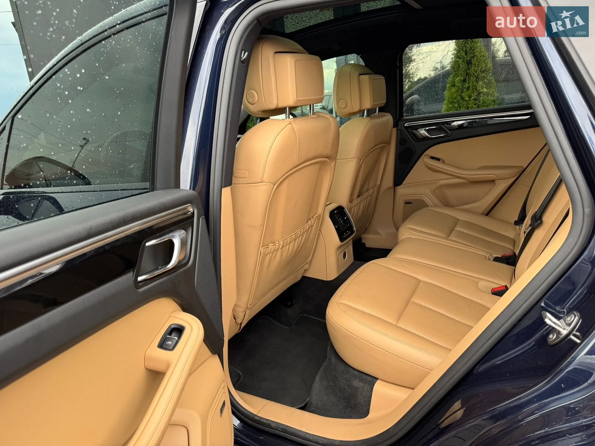 2017 Porsche Macan - мініатюра 24