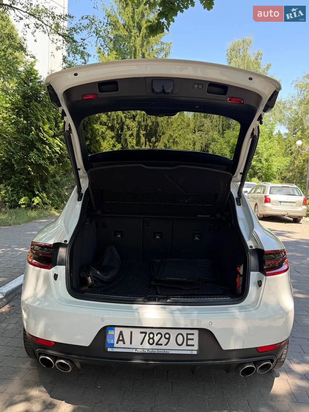 2015 Porsche Macan - мініатюра 11