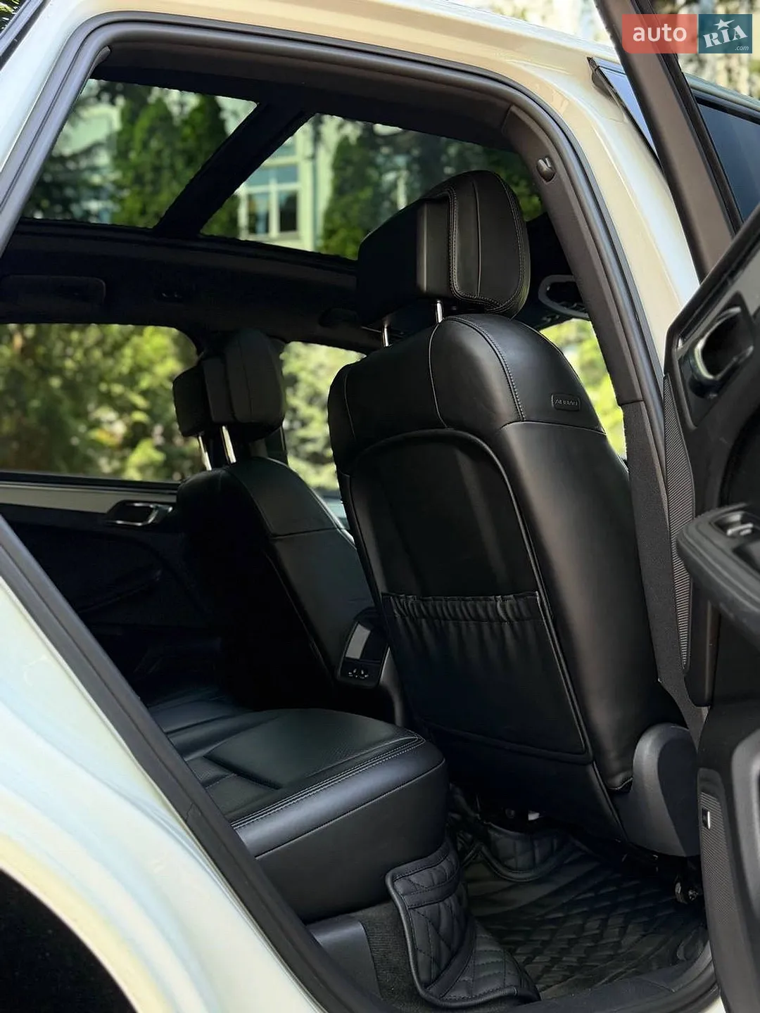 2015 Porsche Macan - мініатюра 15