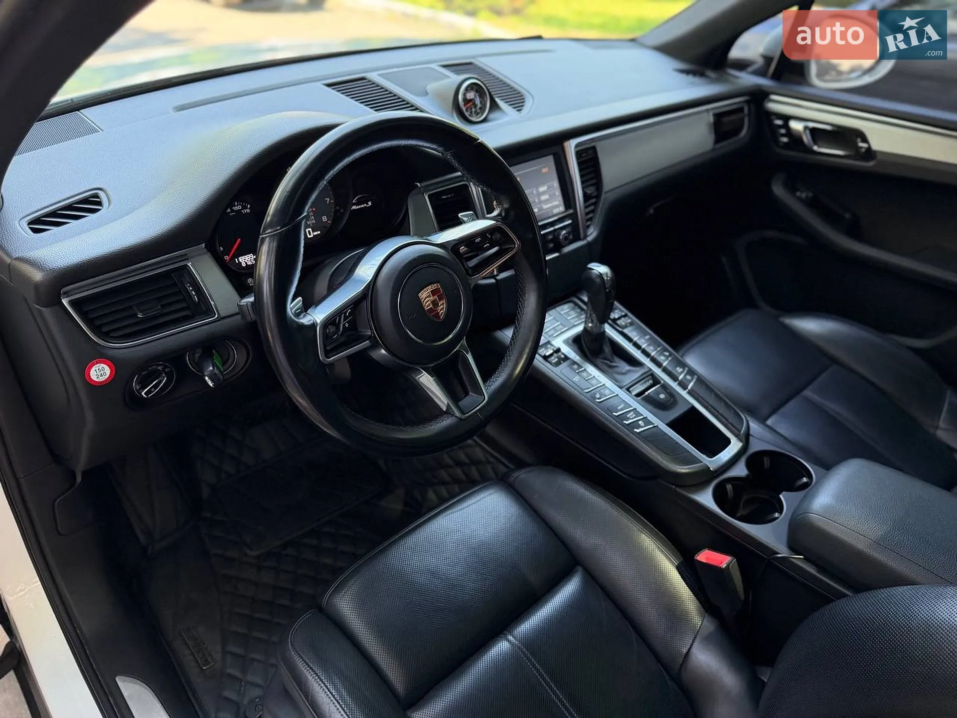 2015 Porsche Macan - мініатюра 21