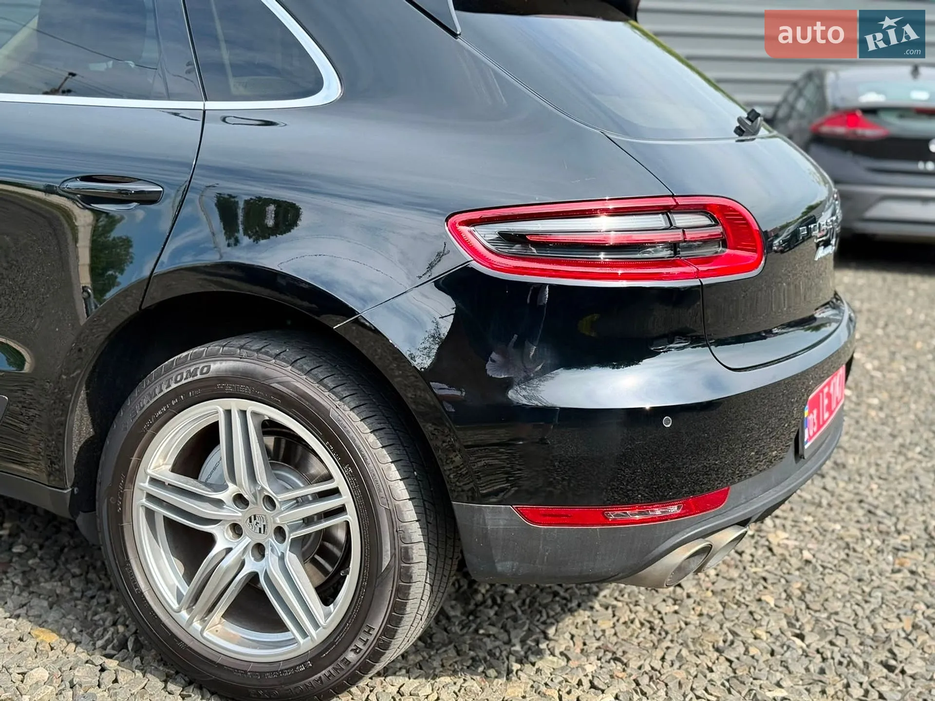 2015 Porsche Macan - мініатюра 12