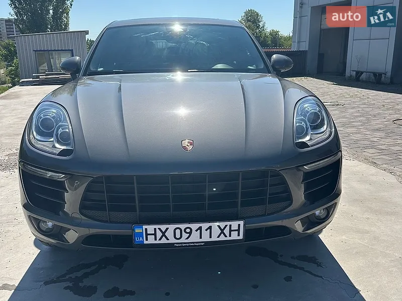 Porsche Macan 2018