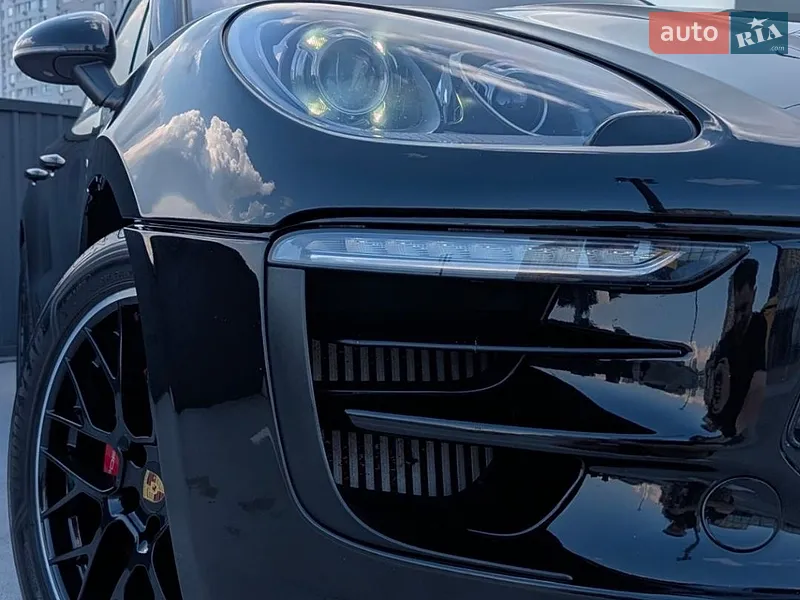 Porsche Macan 2016