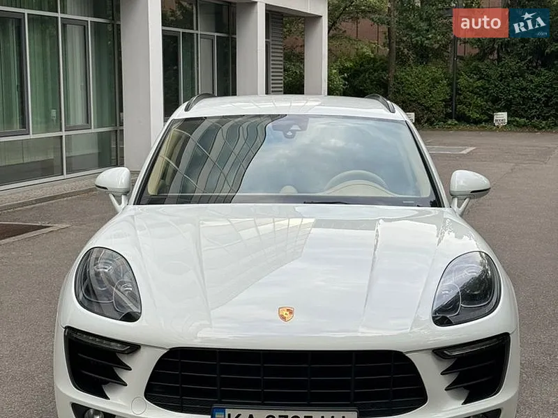 Porsche Macan