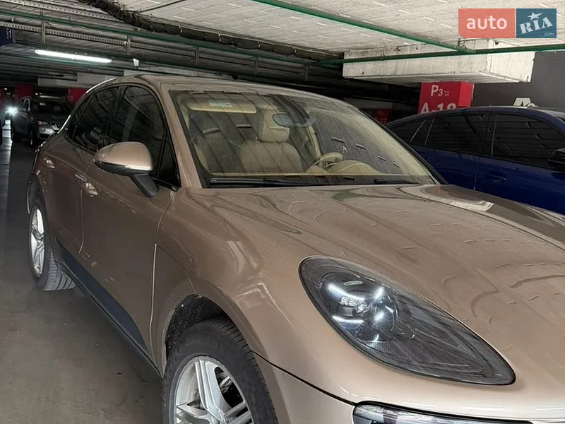 Porsche Macan