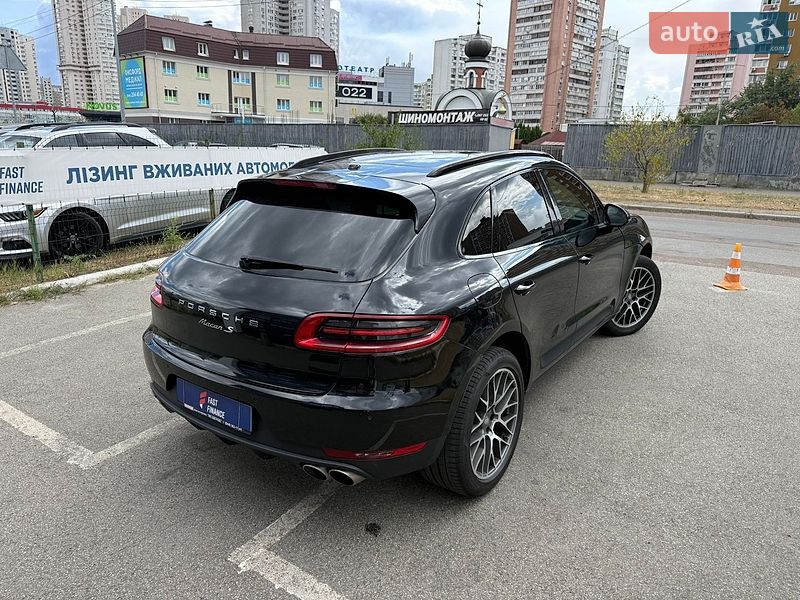 Внедорожник / Кроссовер Porsche Macan 2018 в Киеве фото 6 Внедорожник / Кроссовер Porsche Macan 2018 в Киеве