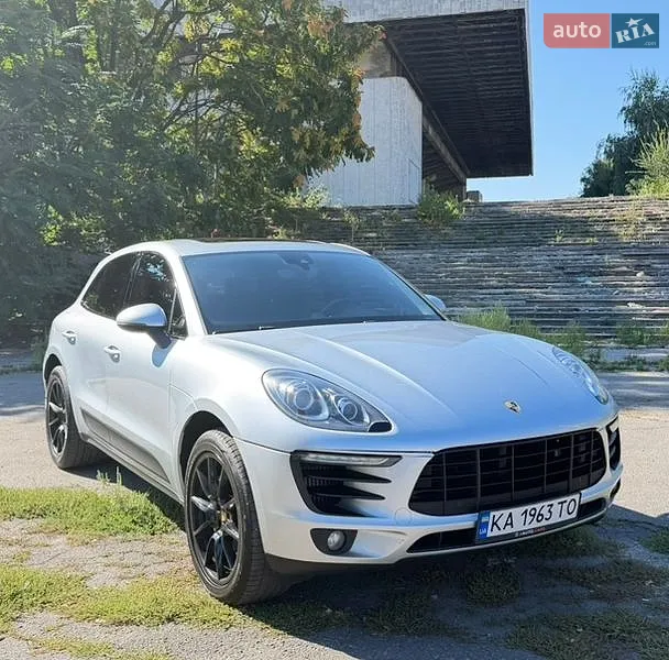 Porsche Macan