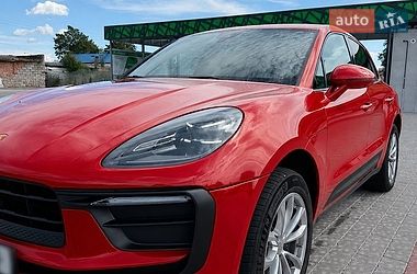 Позашляховик / Кросовер Porsche Macan 2024 в Івано-Франківську