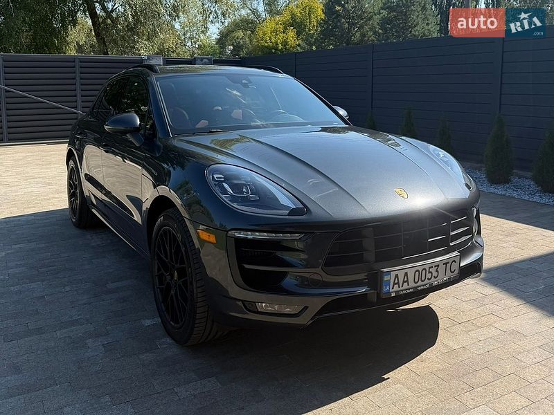 Внедорожник / Кроссовер Porsche Macan 2018 в Киеве фото 2 Внедорожник / Кроссовер Porsche Macan 2018 в Киеве