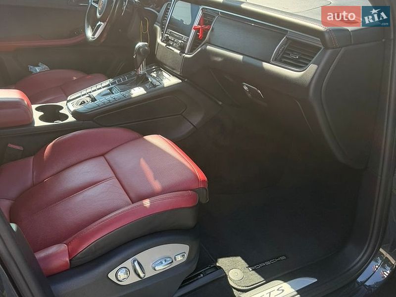 Внедорожник / Кроссовер Porsche Macan 2018 в Киеве фото 18 Внедорожник / Кроссовер Porsche Macan 2018 в Киеве