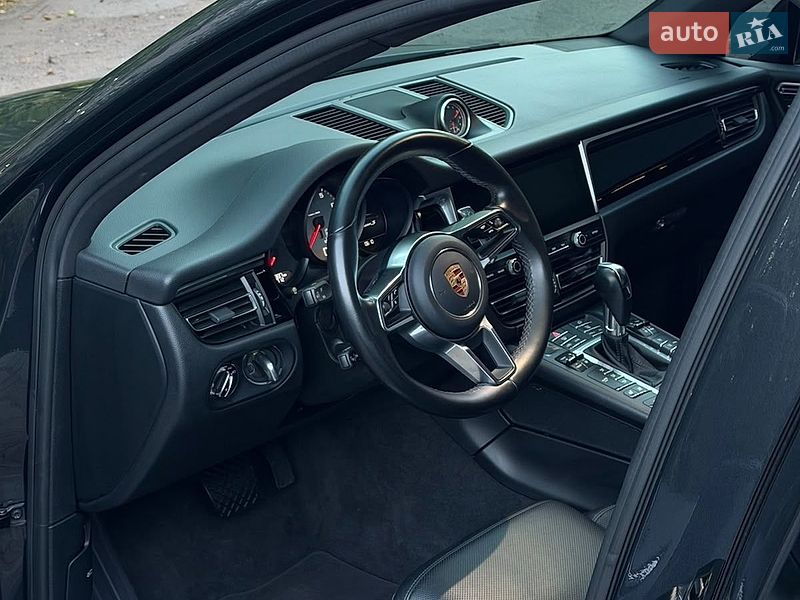 Внедорожник / Кроссовер Porsche Macan 2019 в Кременчуге