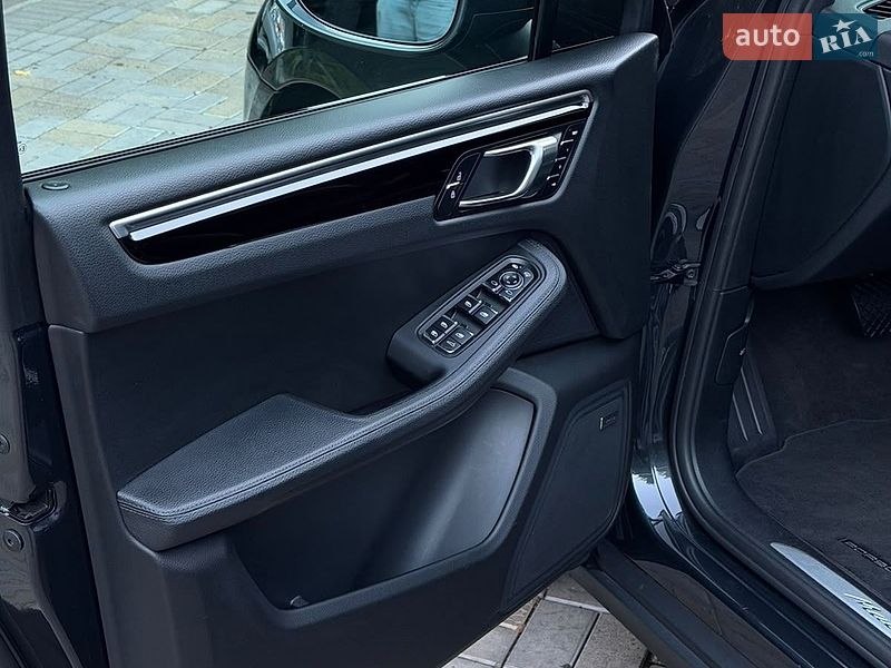 Внедорожник / Кроссовер Porsche Macan 2019 в Кременчуге фото 6 Внедорожник / Кроссовер Porsche Macan 2019 в Кременчуге